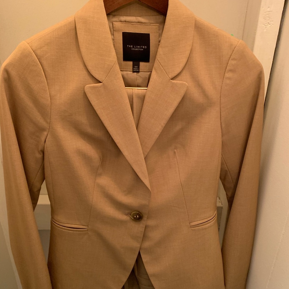 The Limited Suit Jacket size 00, pants 0S